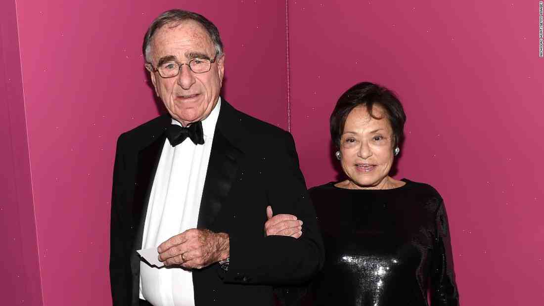 New York billionaire couple sells art collection to settle divorce battle for $676M