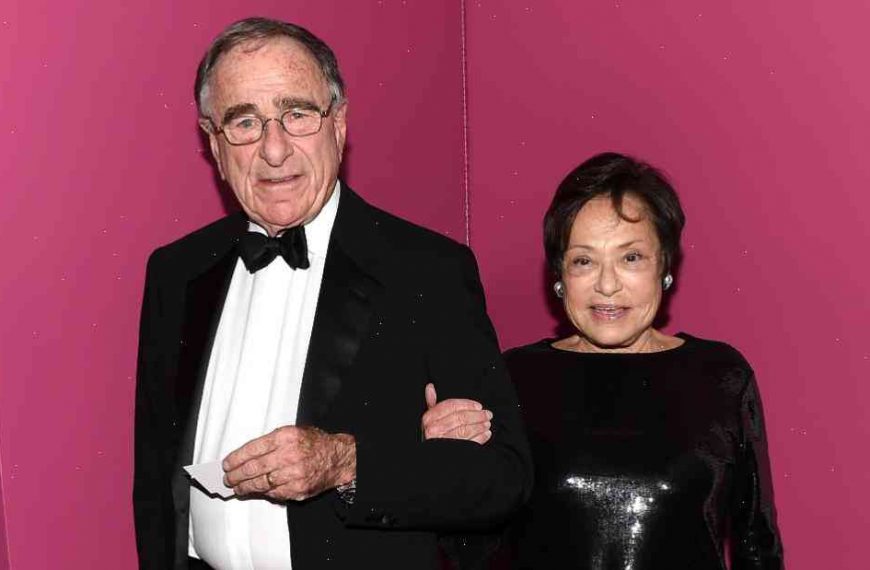 New York billionaire couple sells art collection to settle divorce battle for $676M